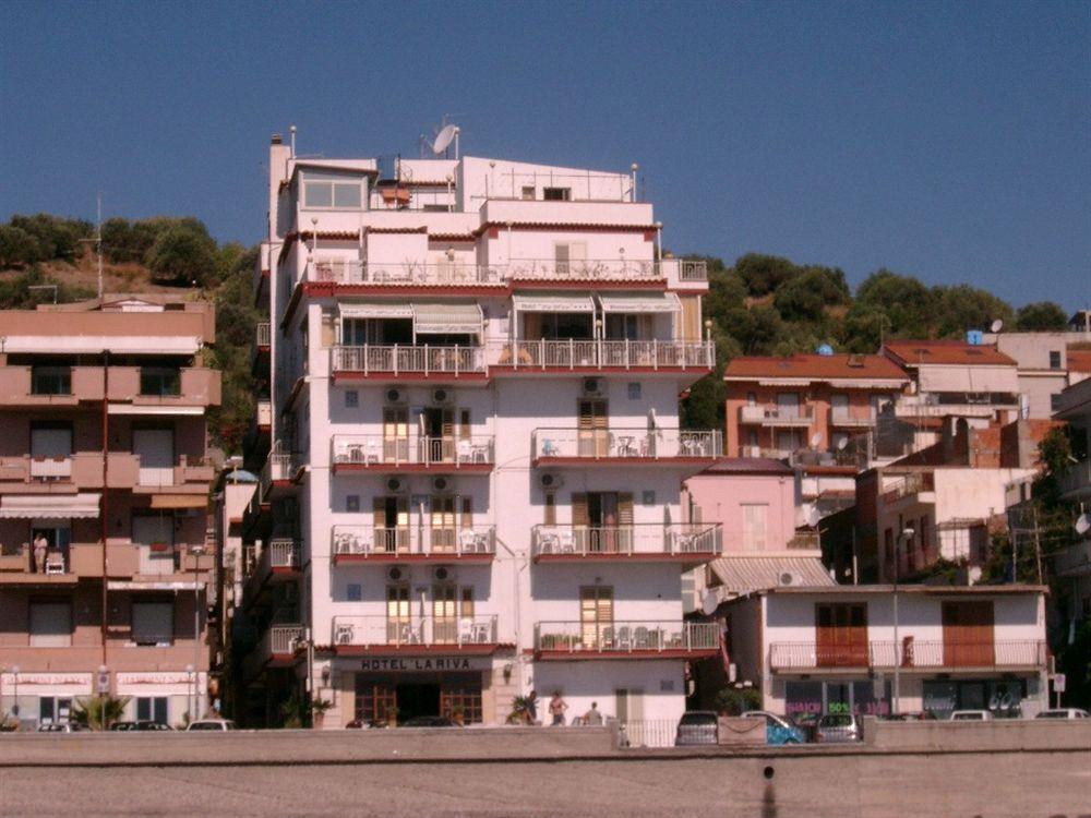 Hotel La Riva Джардини-Наксос Экстерьер фото