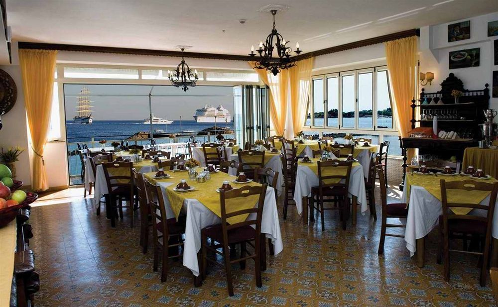 Hotel La Riva Джардини-Наксос Экстерьер фото