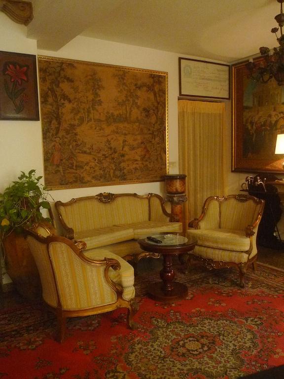 Hotel La Riva Джардини-Наксос Экстерьер фото